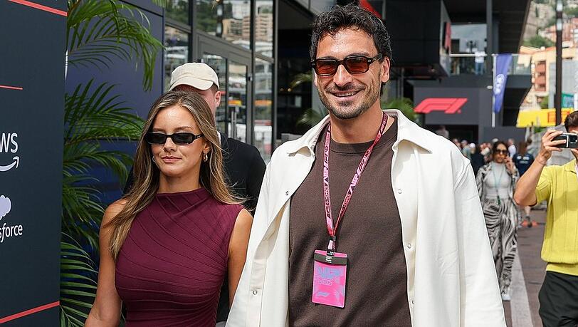 Mats Hummels und seine Partnerin Nicola Cavanis sind beim Monaco Grand Prix vor Ort. Mats Hummels und seine Partnerin Nicola Cavanis sind beim Monaco Grand Prix vor Ort.