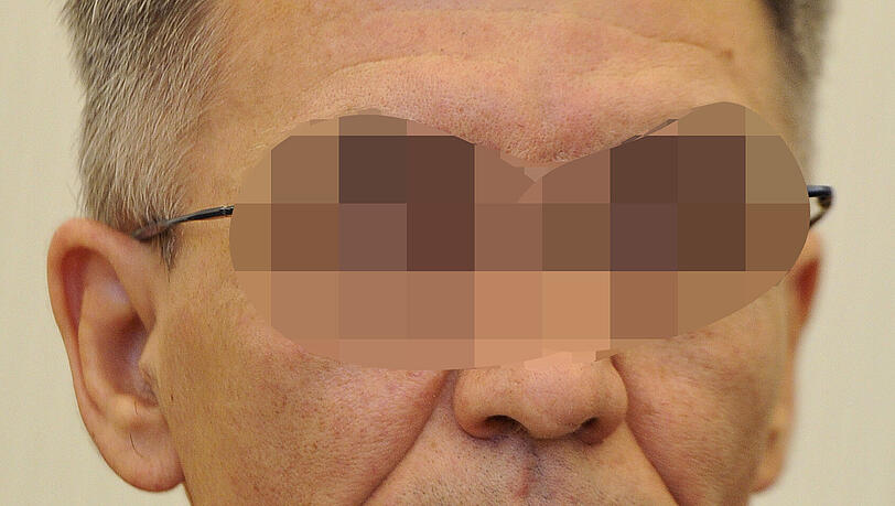 Der Angeklagte Detlef S. - ihm wird Missbrauch seiner Kinder in 350 Fällen vorgeworfen Der Angeklagte Detlef S. - ihm wird Missbrauch seiner Kinder in 350 Fällen vorgeworfen