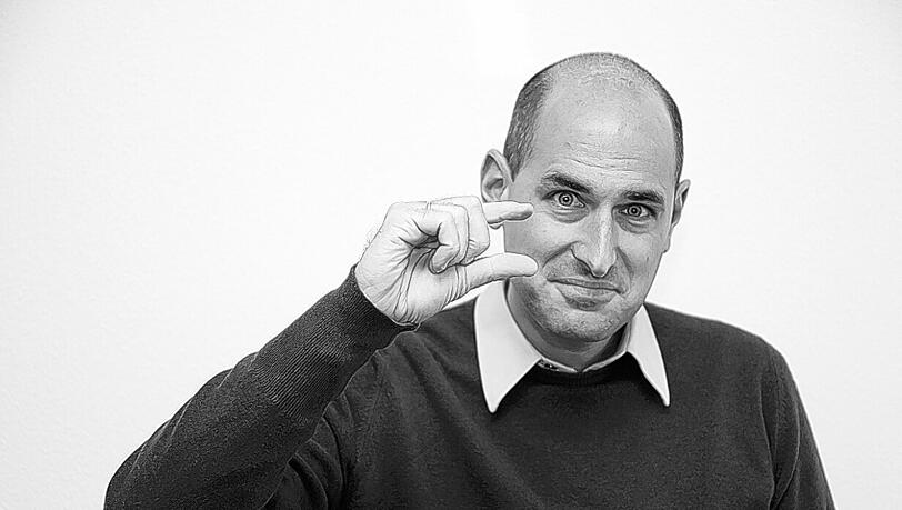 Glückwunsch zum Buch, Herr Wichmann. Mal ehrlich: Haben Sie mit dem Erfolg gerechnet? Glückwunsch zum Buch, Herr Wichmann. Mal ehrlich: Haben Sie mit dem Erfolg gerechnet?