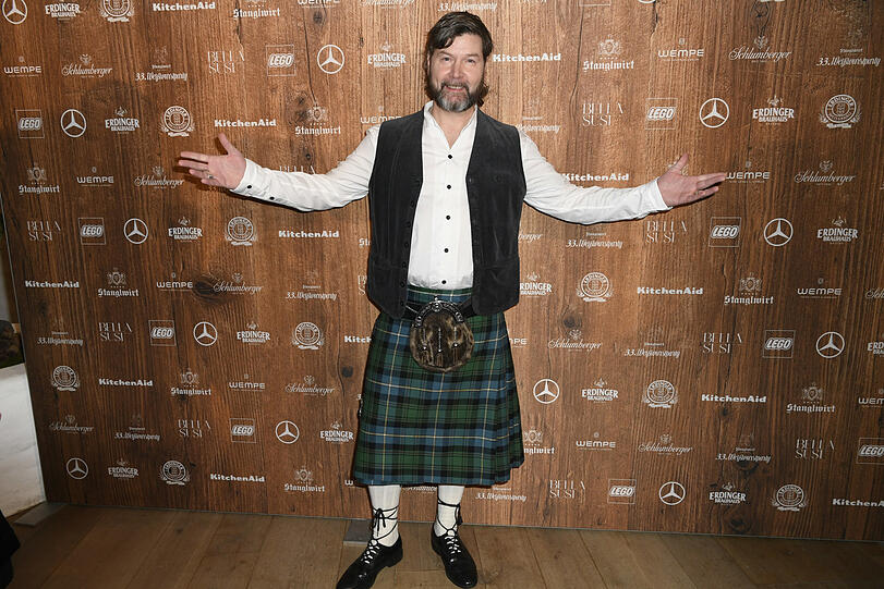 Schottenrock statt Lederhose: Rea Garvey ist ein echter Hingucker. Schottenrock statt Lederhose: Rea Garvey ist ein echter Hingucker.