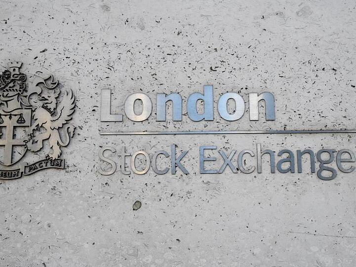 Unter den Börsenbetreibern bahnt sich eine Großfusion an: So will die Börse Hongkong ihr Pendant in London übernehmen.