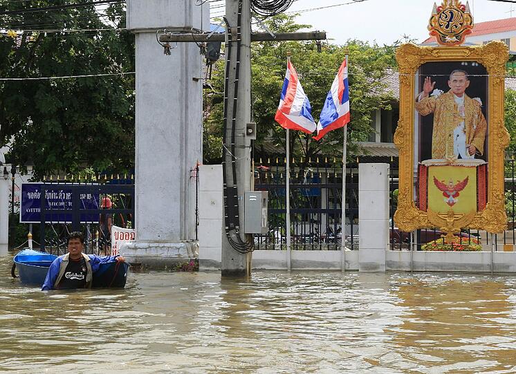 Überschwemmung in Thailand die Bilder