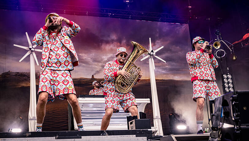 Die niederbayerische Hip-Hop-Band "Dicht & Ergreifend" (hier bei einem Auftritt im August 2023) hat den Bayerischen Kulturpreis abgelehnt.