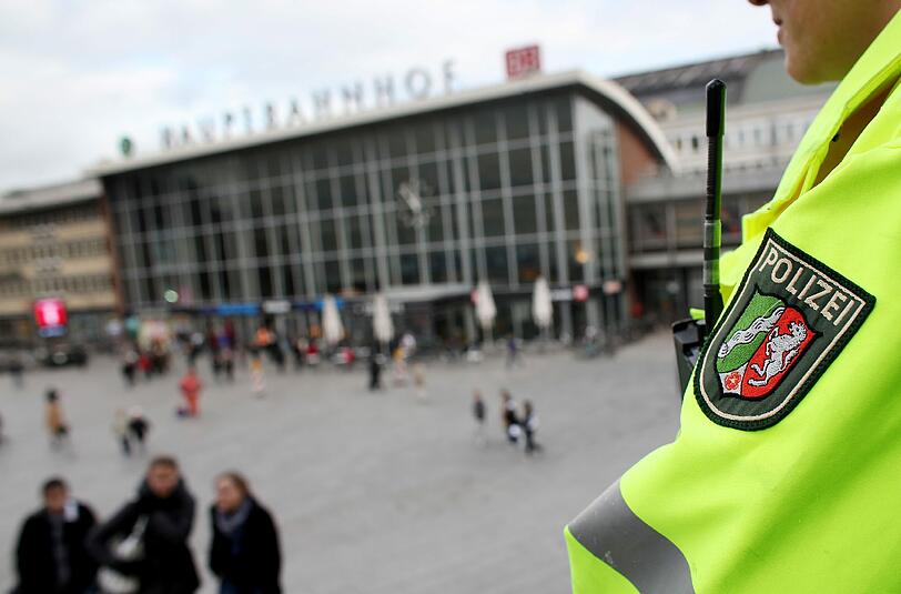 Am Freitag ersticht ein Mann am Kölner Hauptbahnhof einen Pizzeria-Mitarbeiter.