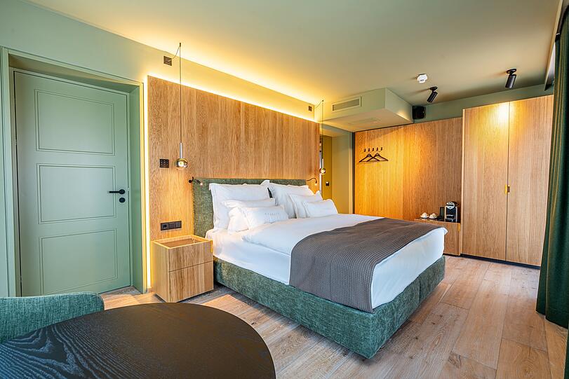 Blick in ein Zimmer im Mörwald Gutshof Hotel. Blick in ein Zimmer im Mörwald Gutshof Hotel.