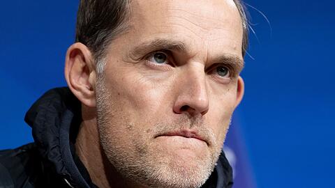 Trainer Thomas Tuchel von München nimmt nach dem Spiel an einer Pressekonferenz teil.