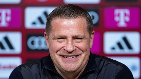 Bayerns neuer Sportvorstand Max Eberl wird das Spiel gegen den SC Freiburg von der Tribüne aus verfolgen.