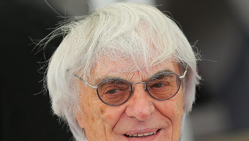 Formel-1-Boss Bernie Ecclestone rechnet mit einem Besitzerwechsel der Formel 1 noch in diesem Jahr. Formel-1-Boss Bernie Ecclestone rechnet mit einem Besitzerwechsel der Formel 1 noch in diesem Jahr.