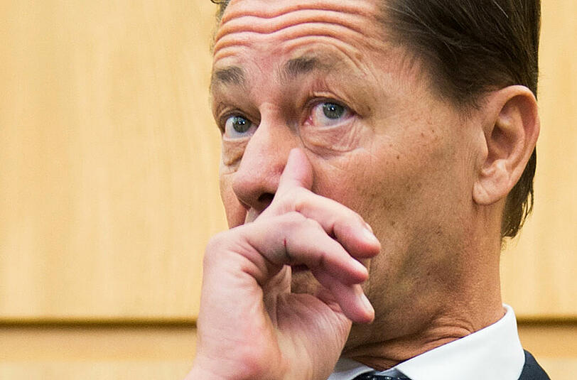 Middelhoff bleibt in U-Haft.