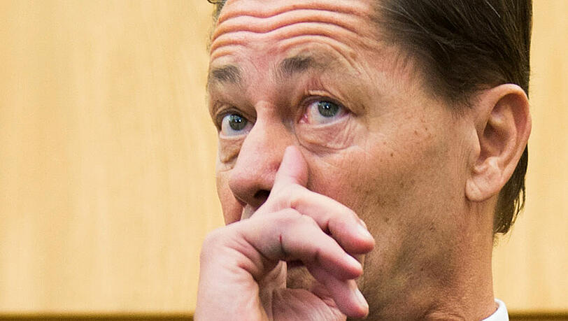Middelhoff bleibt in U-Haft. Middelhoff bleibt in U-Haft.