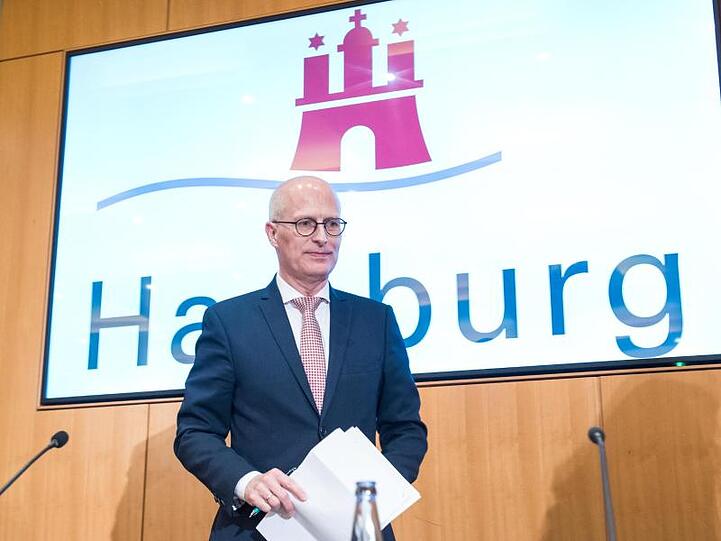 Peter Tschentscher (SPD), Hamburgs Erster Bürgermeister. Foto: Daniel Bockwoldt/dpa/Archivbild
