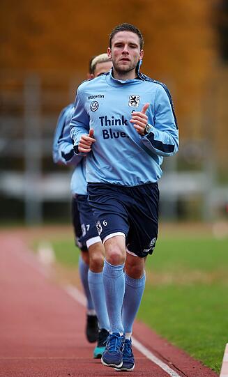 Pieksen und laufen: Die Spieler des TSV 1860 beim Laktattest am Olympiagelände. Klicken Sie sich durch die Bilder.