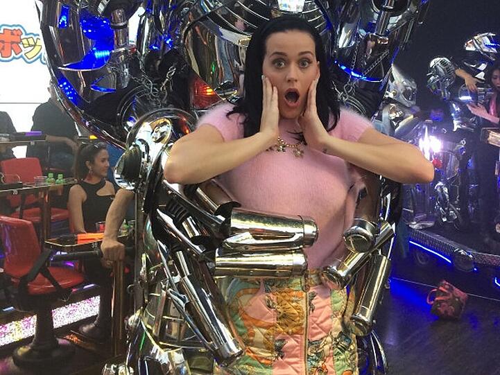 Eines von Katy Perrys lustigen Twitter-Bildern