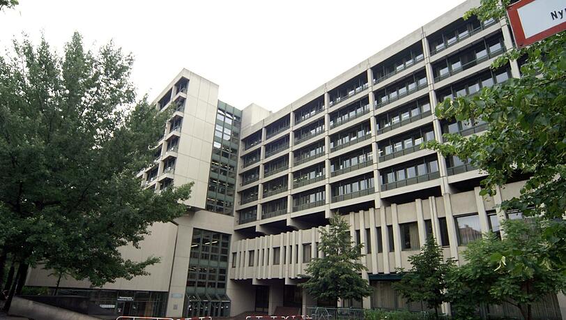 Schauplatz des skurrilen Prozesses: Das Strafjustizzentrum. Schauplatz des skurrilen Prozesses: Das Strafjustizzentrum.