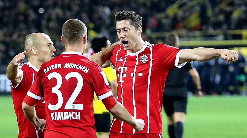 Torjäger des FC Bayern: Robert Lewandowski (re.).