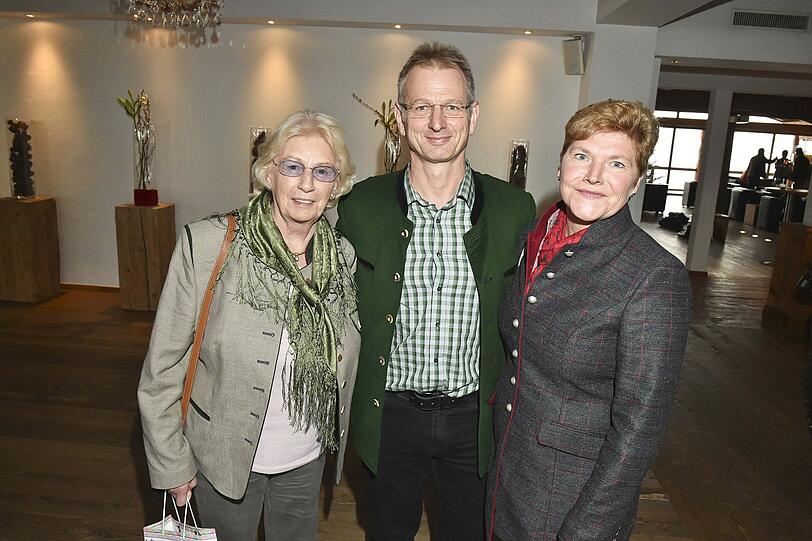 Waggi Houdek mit Thomas Maier und Kunegunde Maier