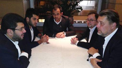 Investor Hasan Ismaik (von li.), sein Bruder Abdelrahman und sein Münchner Vertreter Noor Basha, 1860-Vize-Präsident Erik Altmann und Präsident Gerhard Mayrhofer bei Ismaiks Überraschungsbesuch in München. Investor Hasan Ismaik (von li.), sein Bruder Abdelrahman und sein Münchner Vertreter Noor Basha, 1860-Vize-Präsident Erik Altmann und Präsident Gerhard Mayrhofer bei Ismaiks Überraschungsbesuch in München.