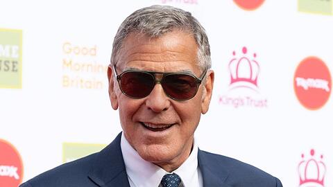 George Clooney hat verraten, wen er sich in der Rolle von James Bond w&uuml;nscht.