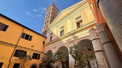 Die meisten Touristen nehmen die Kirche gar nicht wahr. (Archivbild)
