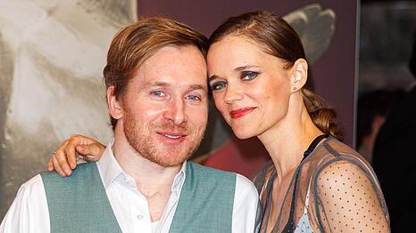 Samuel und Sarah Elena Koch sind seit 2016 verheiratet. Anfang Januar best&auml;tigten sie die Geburt ihres erstes Kindes.