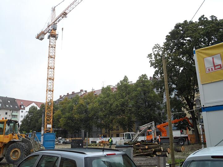 Die Großbaustelle am Josepshplatz: Die Tiefgarage soll rund werden, mit 49 Metern Durchmesser.