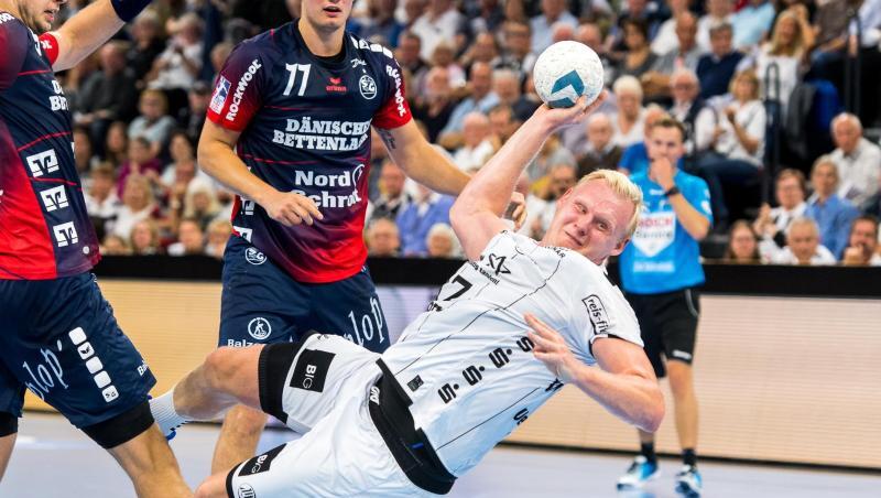 Der Kieler Patrick Wiencek wird den deutschen Handballern in Kroatien fehlen. Der Kieler Patrick Wiencek wird den deutschen Handballern in Kroatien fehlen.