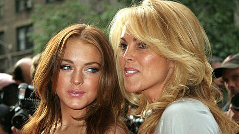 Für Dina Lohan ist die Schwangerschaft ihrer Tochter "unglaublich".