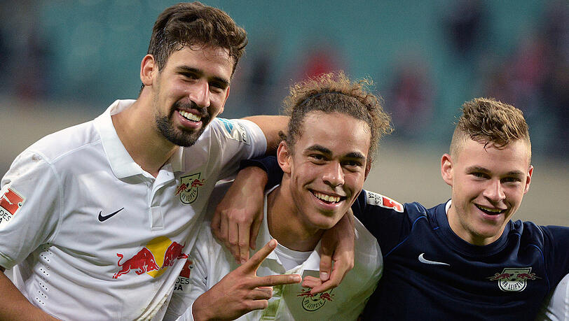 Spielten gemeinsam in Leipzig: Yussuf Poulsen (m.) und Joshua Kimmich (r.). Rechts: Rani Khedira. Spielten gemeinsam in Leipzig: Yussuf Poulsen (m.) und Joshua Kimmich (r.). Rechts: Rani Khedira.