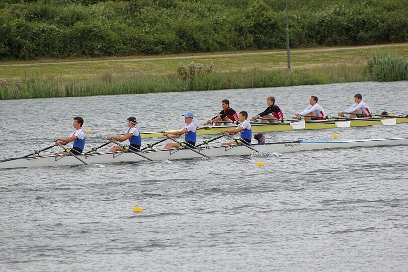 Der Junior-B-Doppelvierer der RGM mit Maxi Meister, Julian Niller, Daniel Roth  und Tizian Mehl und Marc Montero-Deistler (beide Würzburg) wurde als bestes süddeutsches Boot in einem starken Rennen Fünfter.