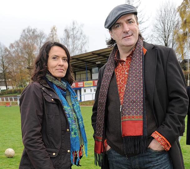 Seit 1989 ermittelt Ulrike Folkerts als Lena Odenthal schon unglaubliche 56 Folgen lang in Ludwigshafen, seit 1996 assistiert ihr Andreas Hoppe als Mario Kopper. Die beiden Singles eint eine prickelnde Ermittlerchemie wie sie allenfalls die Kollegen in München oder Köln erreichen. Und Folkerts gewinnt noch immer jeden Sprint.
Urteil: Unverzichtbar