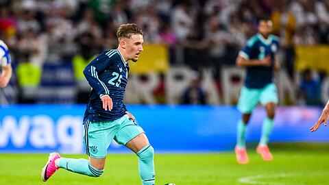Nach seinem Kurz-Comeback f&uuml;r den FC Bayern will Lennart Karl schnellstm&ouml;glich auch wieder im Nationaltrikot auflaufen. (Archivbild)