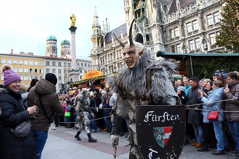 Die Bilder vom Krampuslauf am zweiten Advent.