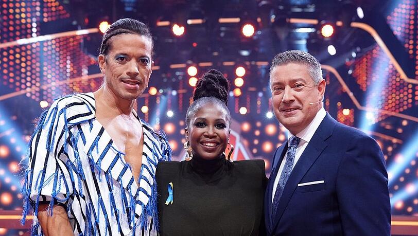 "Let's Dance - Wer tanzt mit wem?": Jorge González (l.), Motsi Mabuse und Joachim Llambi sind die Jury.