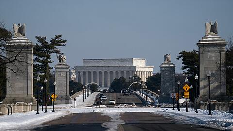 Kritiker bef&uuml;rchten, dass der Prestigebau das Lincoln Memorial am anderen Flussufer &uuml;berschatten w&uuml;rde. (Archivbild)