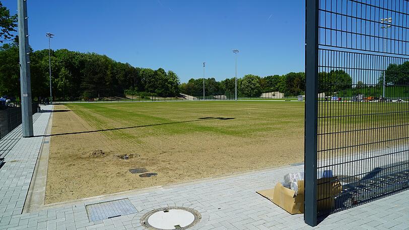 Der neue FC Bayern Campus an der Ingolstädter-Straße.