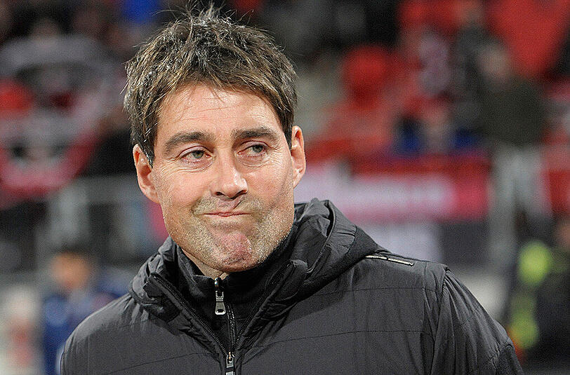 Bedient: Nürnbergs Trainer René Weiler.