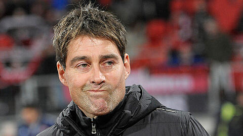 Bedient: Nürnbergs Trainer René Weiler.