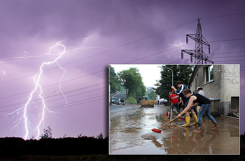 Blitze zucken am Himmel über Algermissen im Landkreis Hildesheim. Kleines Foto: Im Dorf Messinghausen bei Brilon (Nordrhein-Westfalen) hat ein Unwetter mit Hagel und Starkregen die Dorfstraße in eine Schlamm-Piste verwandelt.