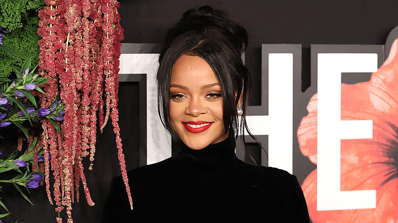 Rihanna freut sich über den Sohn ihrer Assistentin Jennifer Rosales
