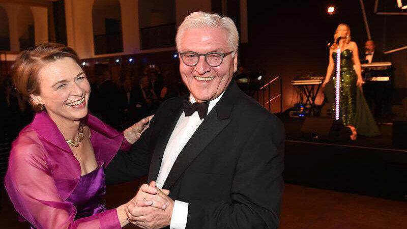 Steinmeier tanzt