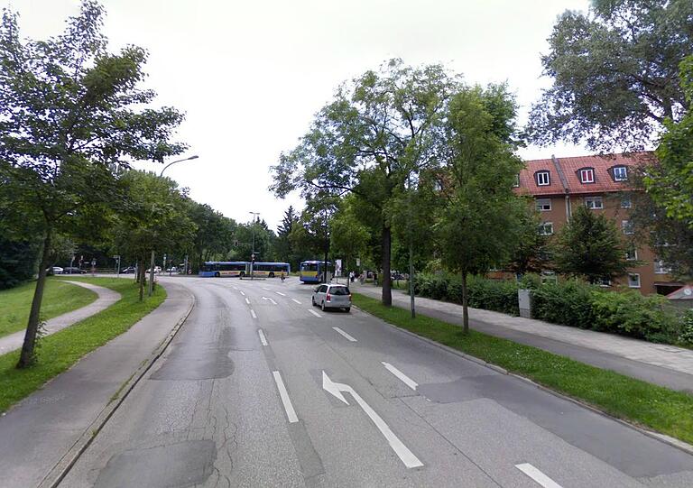 Das Verkehrsaufkommen auch in der Schönstraße soll untersucht werden.