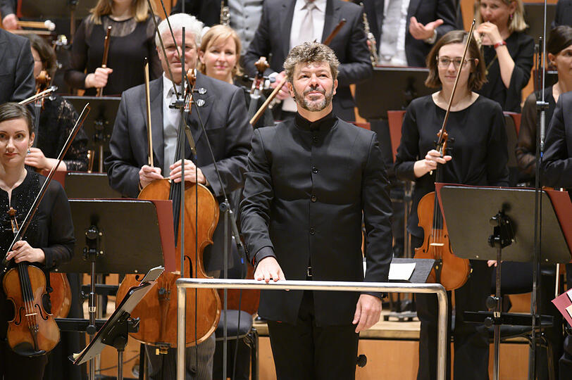 Pablo Heras-Casado und die Münchner Philharmoniker.