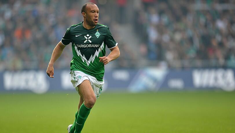 Mikael Silvestre und andere Ex-Fu&szlig;ballstars fordern das Aus f&uuml;r Infantino. (Archivbild)