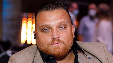 Sänger Menowin Fröhlich hat einige Kilos zugenommen.