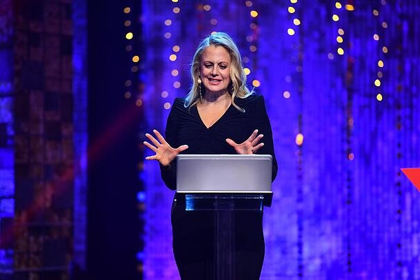 Barbara Schöneberger verhaspelte sich bei ihrer letzten Ausgabe von "Denn sie wissen nicht, was passiert". Barbara Schöneberger verhaspelte sich bei ihrer letzten Ausgabe von "Denn sie wissen nicht, was passiert".