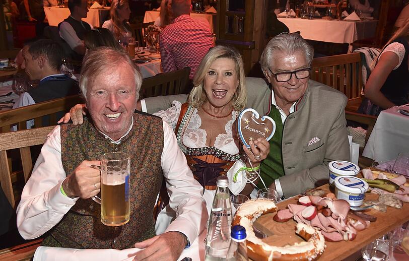 Werner Schulze Erdel 
 mit Marianne und Michael Hartl