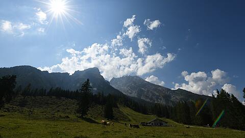 Kleiner Watzmann (l.) und Watzmann liegen in der Ruhezone C des Alpenplans. Hier darf also keine Seilbahn gebaut werden.