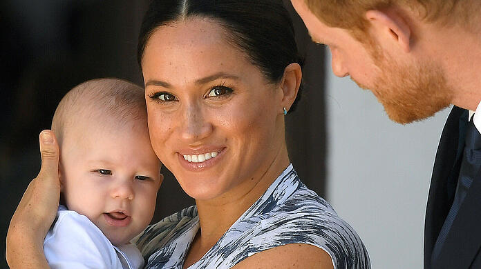 Archie, Sohn von Prinz Harry und Herzogin Meghan, trägt keinen adligen Titel. Warum ist das so?