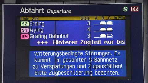 Wegen des Gewitters kam es im Berufsverkehr zu extremen Verspätungen bei der S-Bahn.