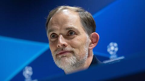 Trainer Thomas Tuchel von München nimmt nach dem Spiel an einer Pressekonferenz teil.
